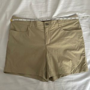 Patagonia shorts size 10